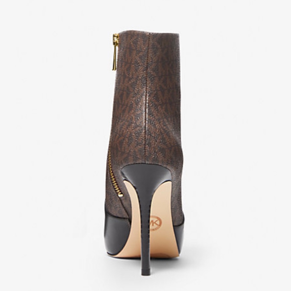 Rue Logo and Leather Boot - Picture 3 of 4
